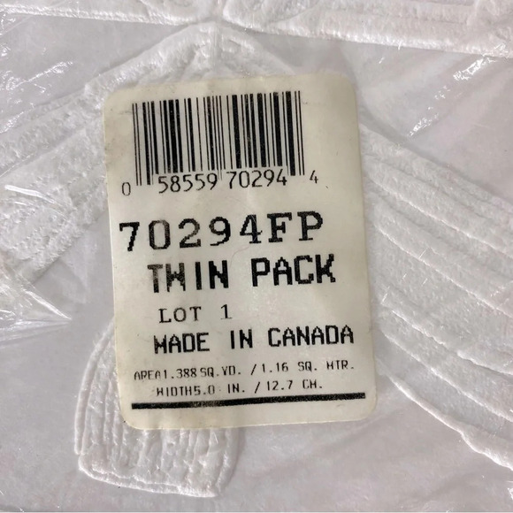 Vintage Inspirations White Textured Embossed Paintable Wallpaper Border Trim - Picture 10 of 11